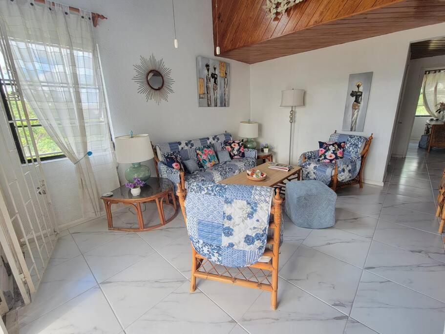 24 Maple Gardens Apartment Bridgetown Ngoại thất bức ảnh